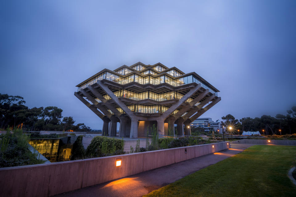 Geisel Library at UC San Diego: La Jolla, California