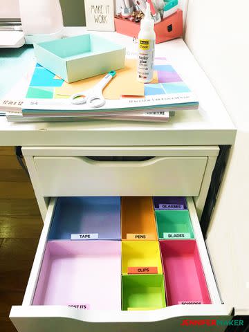 <p><a href="https://jennifermaker.com/diy-drawer-dividers-organize-drawers/" data-component="link" data-source="inlineLink" data-type="externalLink" data-ordinal="1">Jennifer Maker</a></p>