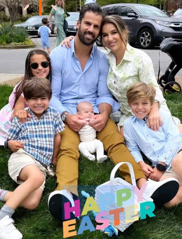 <p>Jessie James Decker/Instagram</p> Jessie James Decker and Eric Decker pose with their four kids