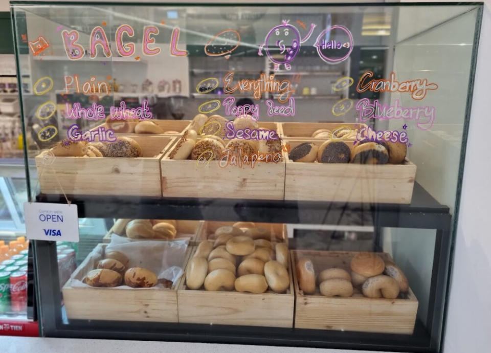 10+ Korean-style bagels with 14 cream cheese choices at Park’s Bagels ...