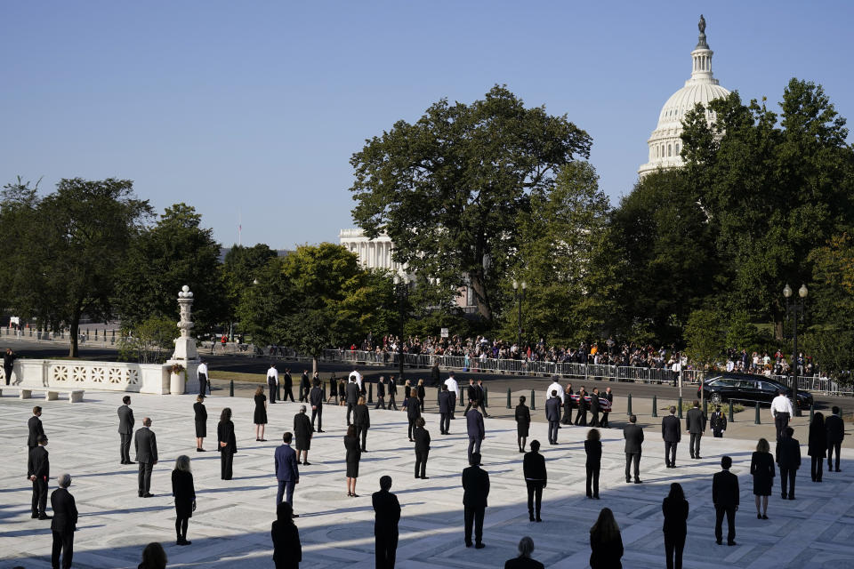 Justice Ruth Bader Ginsburg Lies In Repose At Supreme Court (Alex Brandon / Getty Images)