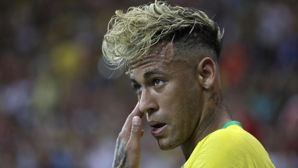 Neymars Spaghetti-Look sorgt für Diskussionen. Foto: Themba Hadebe/AP