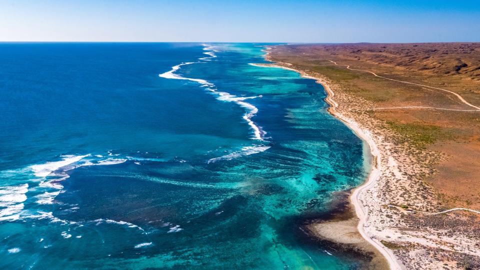 ningaloo reef coastline in western australia