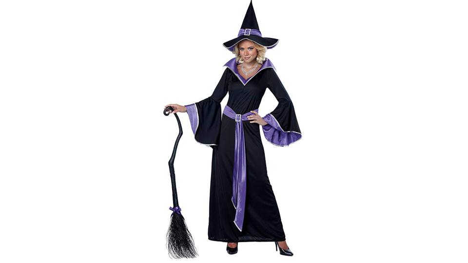 This dress will make anyone ready to cast some spells in an instant.