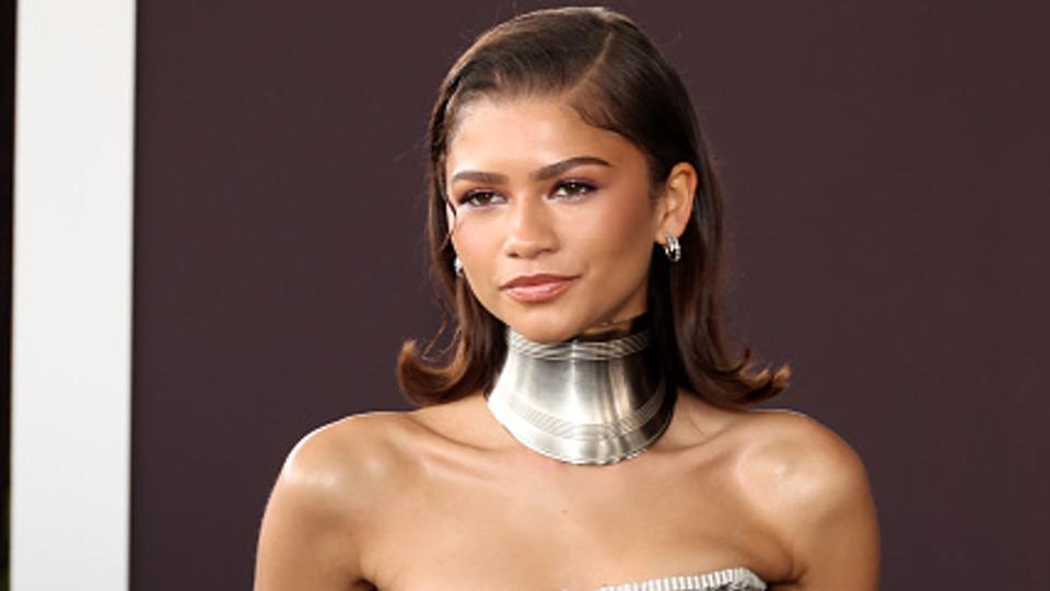 Zendaya is also a fan of a corset-style top