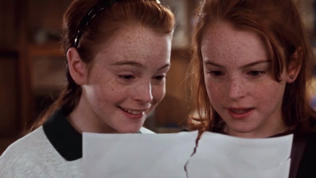 Lindsay Lohan playing Annie and Hallie in The Parent Trap