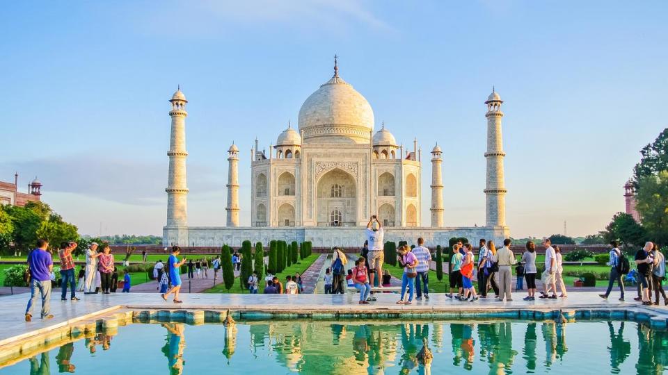 Tourists at Taj Mahal