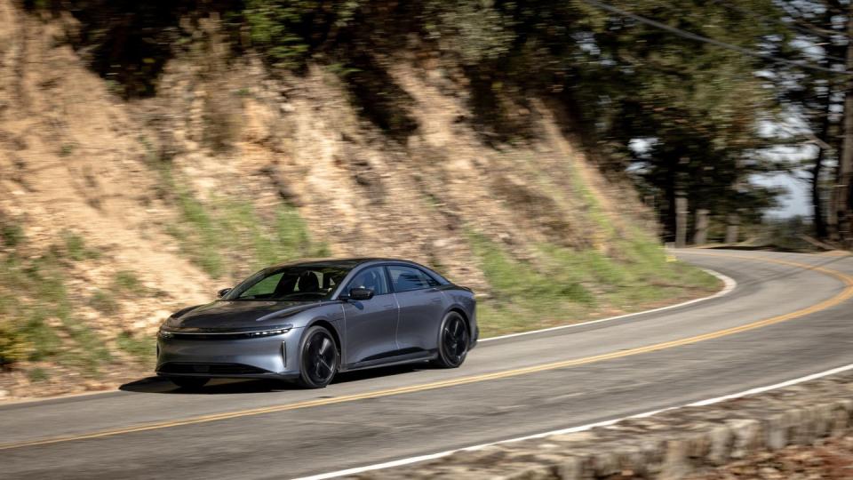 2024 lucid air