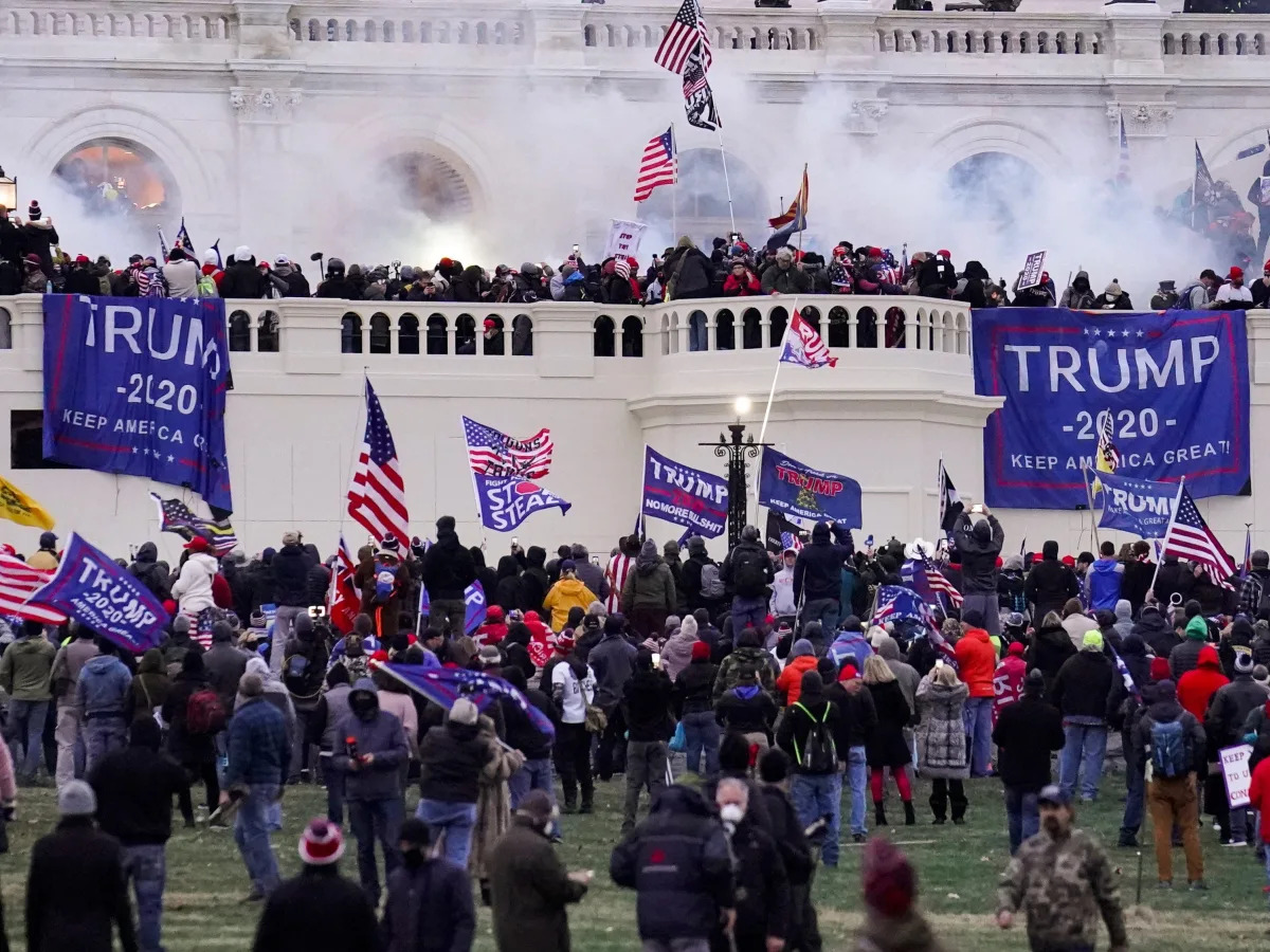 Capitol police officer who was brutally beaten during Jan 6. riot says Trump 'sh..