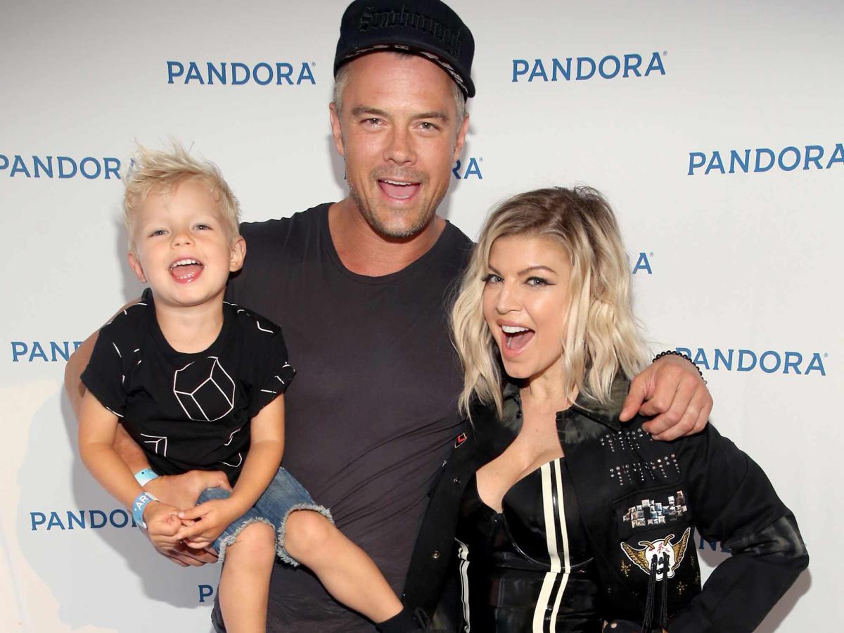 Fergie, Josh Duhamel have a baby boy - Los Angeles Times
