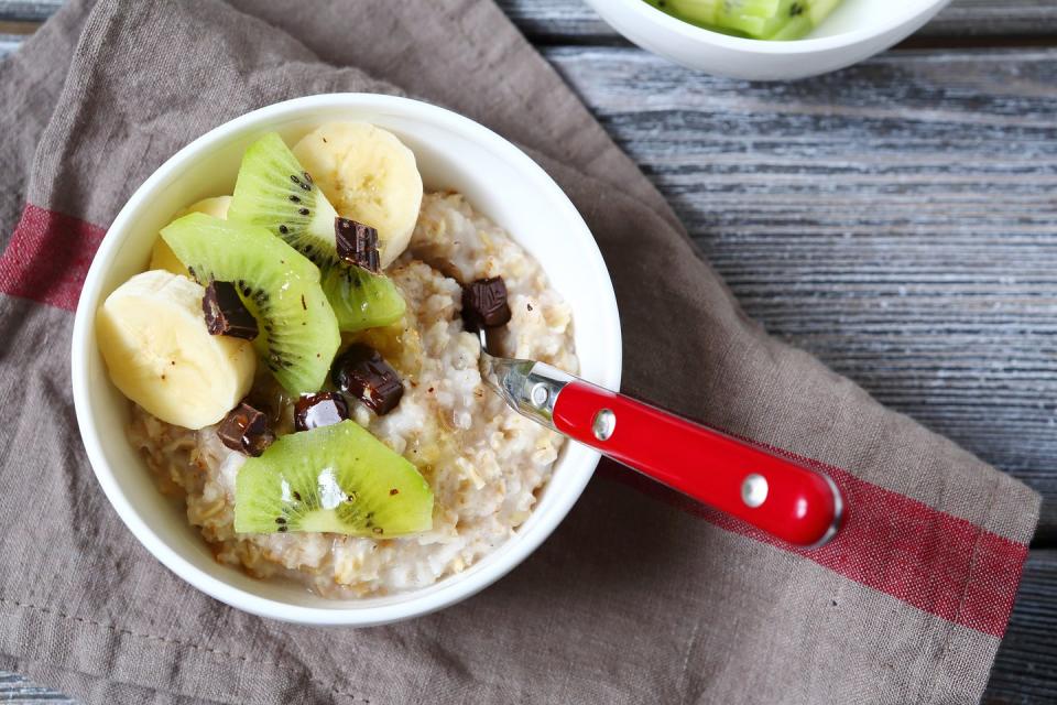 Packets of instant oatmeal