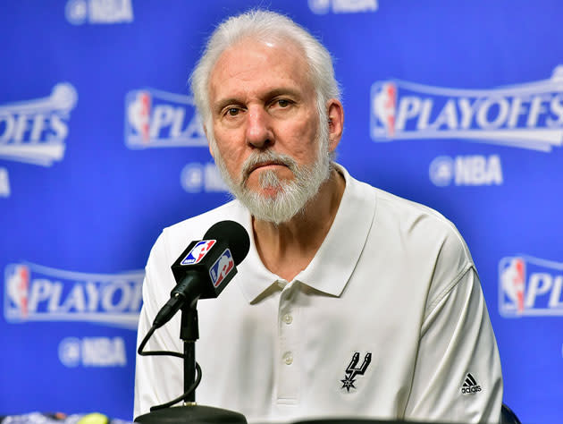 Gregg Popovich at the microphone. (Getty Images)