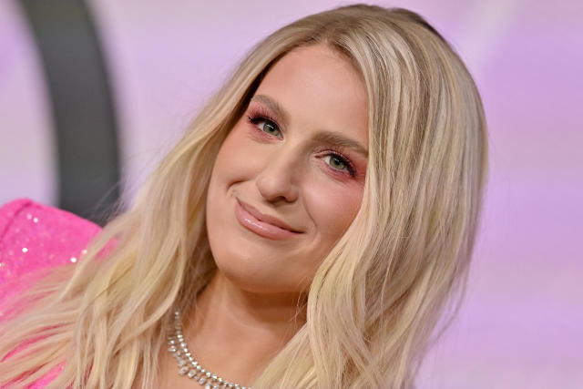 Meghan Trainor's 10 Minute Pregnancy Beauty Routine