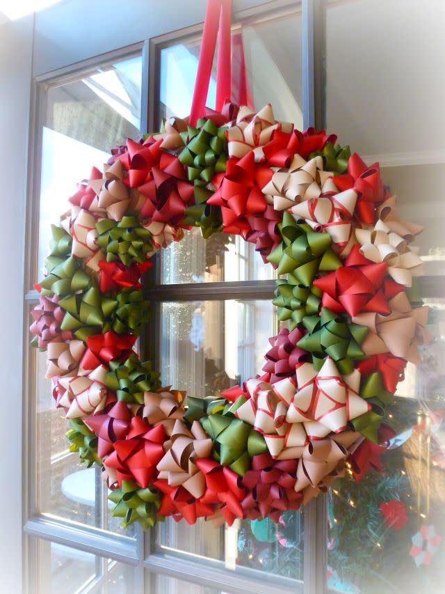 Gift Bow Wreath