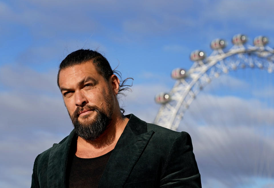 Jason Momoa lors d'une séance photo pour Aquaman et le Royaume perdu, au Park Plaza Hotel de Westminster Bridge, Londres.  Date de la photo : lundi 11 décembre 2023. (Photo de Gareth Fuller/PA Images via Getty Images)