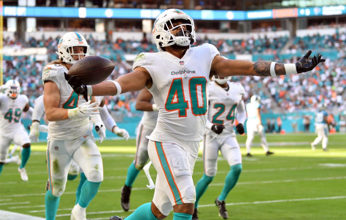 Miami Dolphins: Top 10 Offseason Priorities