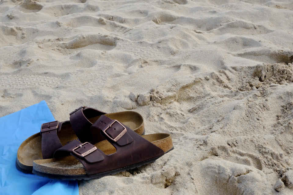 Birkenstock se han convertido en otro producto estrella del mundo de la moda, con una valoración de más de $9,200 millones al momento de entrar en la bolsa de Nueva York. (Getty)