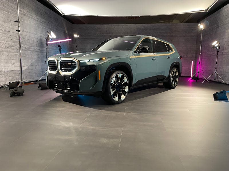 2023 BMW XM