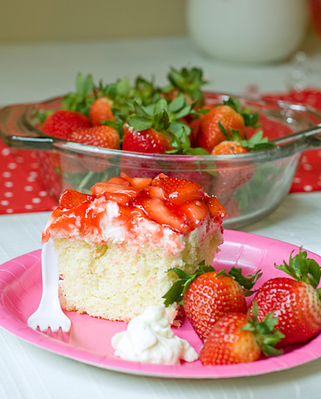 Strawberry Cream Cake