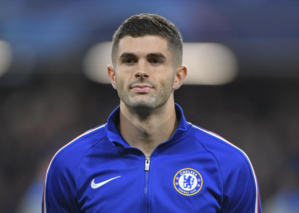 LONDON, ENGLAND - NOVEMBER 05: Christian Pulisic of FC Chelsea looks on during the UEFA Champions League group H match between Chelsea FC and AFC Ajax at Stamford Bridge on November 5, 2019 in London, United Kingdom. (Photo by TF-Images/Getty Images)