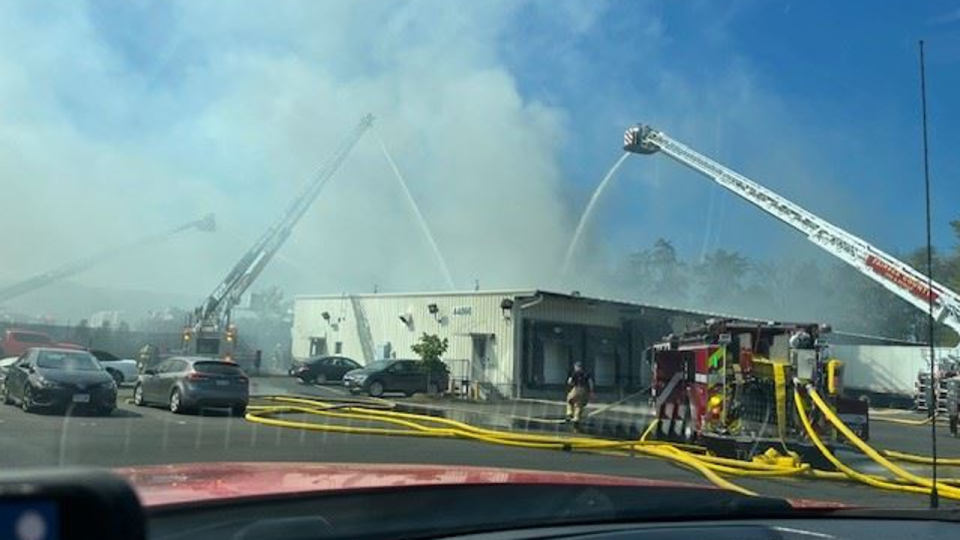 <div>Loudoun County warehouse fire</div>