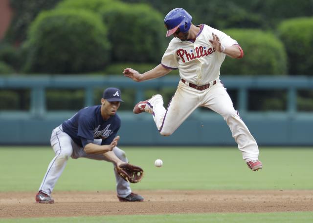 Ozzie makes an incredible diving stop, throw 