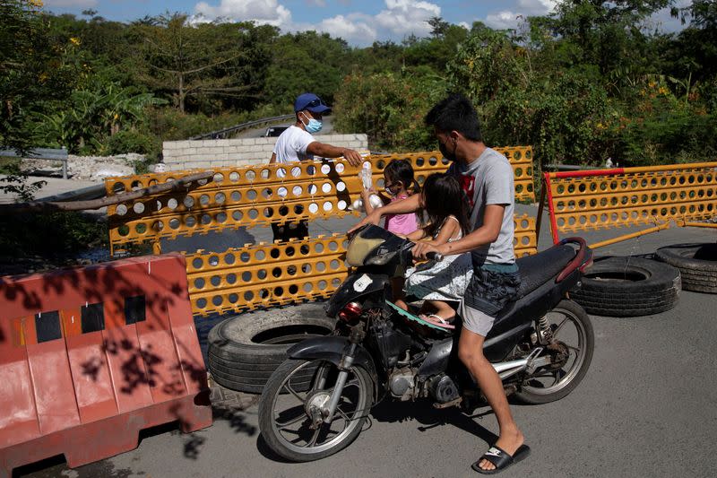 Coronavirus outbreak in Metro Manila