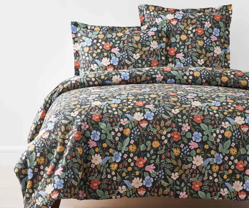 <p><a href="https://go.redirectingat.com?id=74968X1596630&url=https%3A%2F%2Friflepaperco.com%2Fstrawberry-fields-black-percale-king-duvet-cover&sref=https%3A%2F%2Fwww.townandcountrymag.com%2Fstyle%2Fhome-decor%2Fg46330092%2Frifle-paper-co-company-store-bedding-collection%2F" rel="nofollow noopener" target="_blank" data-ylk="slk:Shop Now;elm:context_link;itc:0;sec:content-canvas" class="link ">Shop Now</a></p><p>Strawberry Fields Percale Duvet Cover</p><p>riflepaperco.com</p><p>$179.00</p>