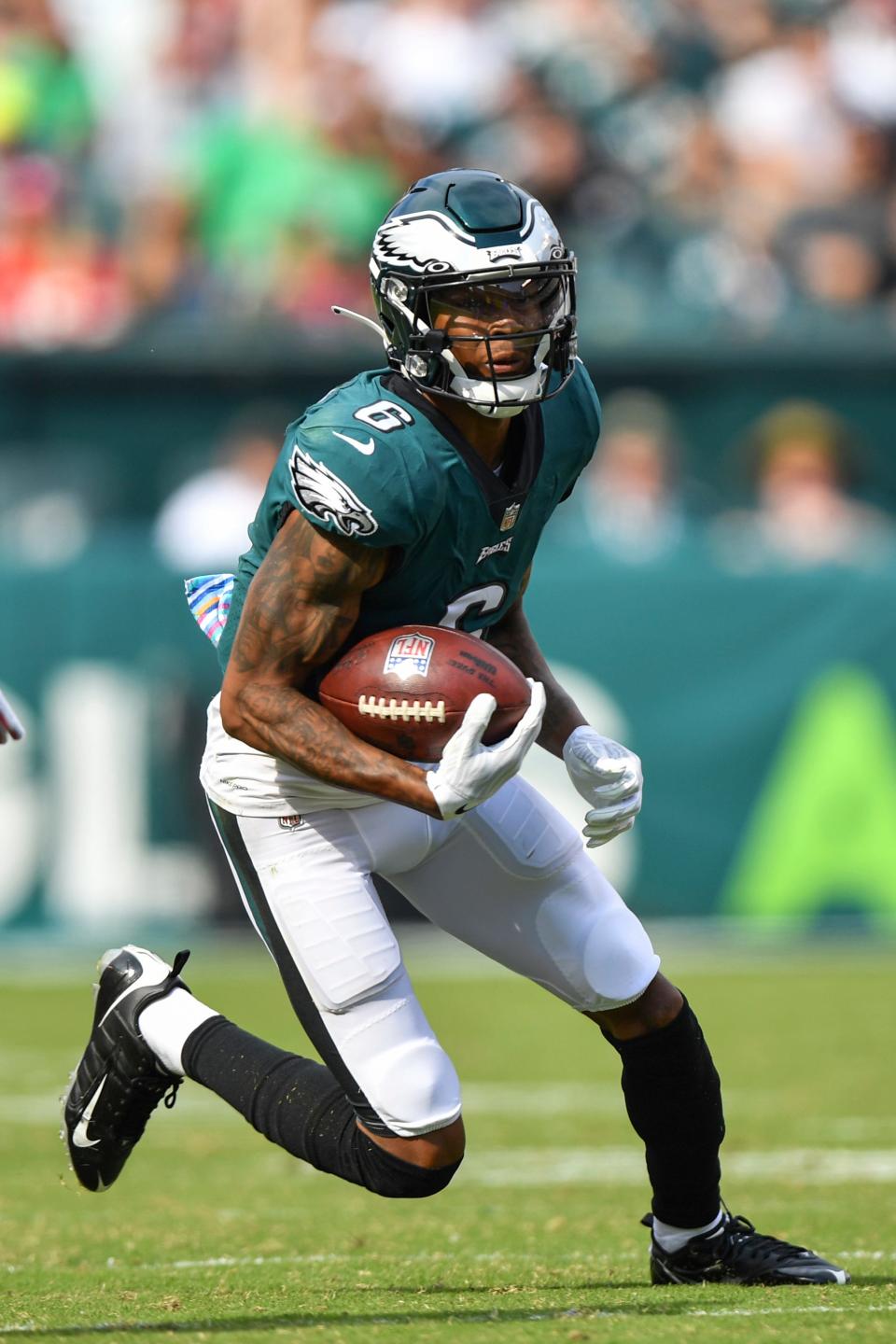 Philadelphia Eagles wide receiver DeVonta Smith (6) runs the ball during the third quarter of an NFL football game against the Kansas City Chiefs, Sunday, Oct. 3, 2021, in Philadelphia.