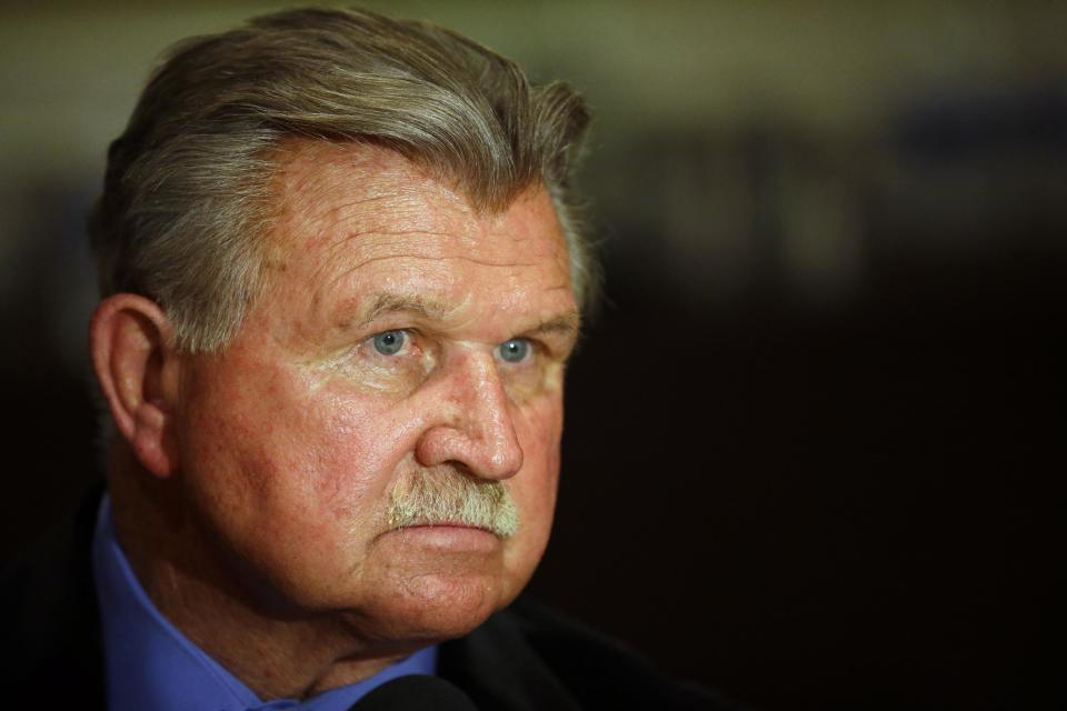 Mike Ditka clarified some controversial comments about racial injustice. (AP)