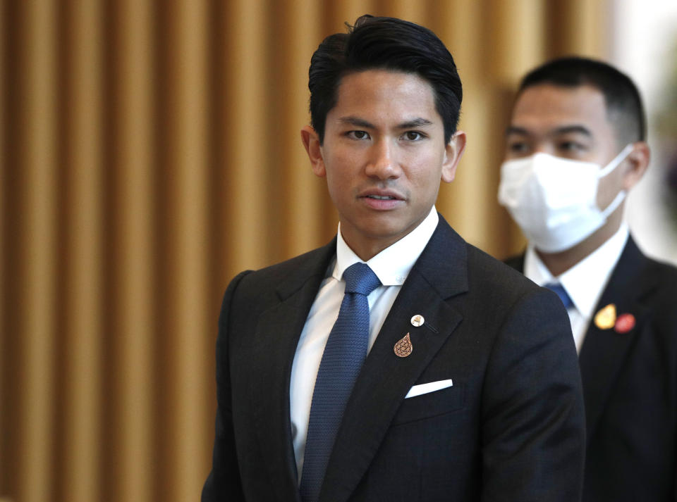 Brunei's Prince Mateen arrives to attend the APEC Leader's Informal Dialogue with Guests as part of the APEC summit in Bangkok, Thailand, Friday, Nov. 18, 2022. (Rungroj Yongrit/Pool Photo via AP)