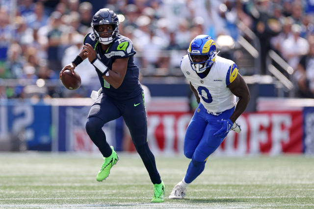 FINAL: Los Angeles Rams Upset Seattle Seahawks 30-13 After Big Second Half  - Sports Illustrated Seattle Seahawks News, Analysis and More