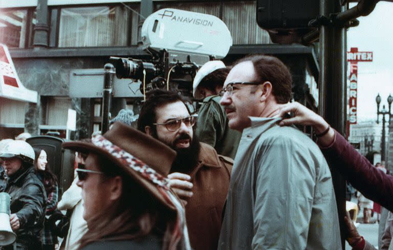 Francis Ford Coppola dirige a Gene Hackman en el set de La conversación