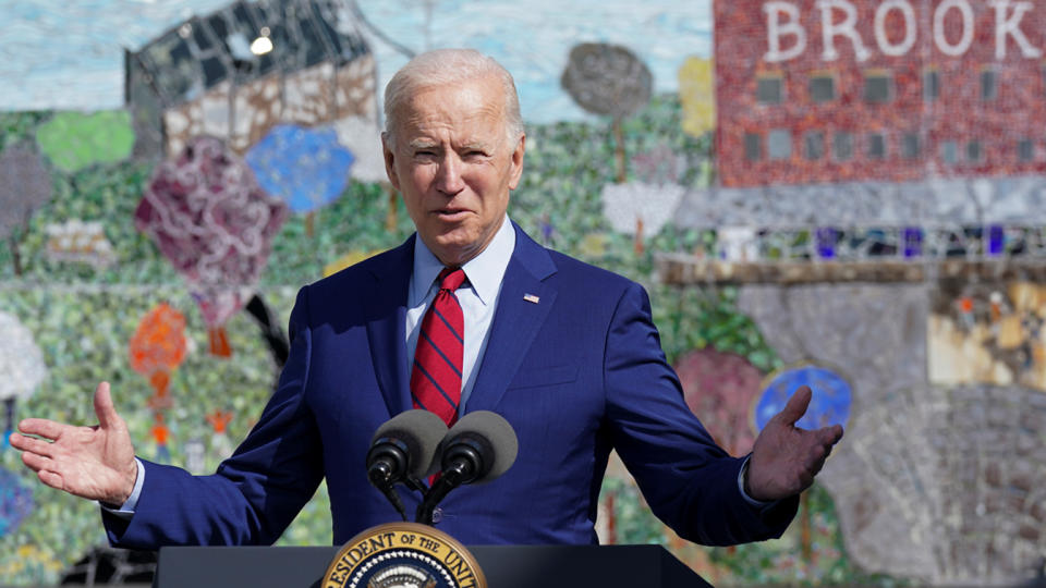 U.S. President Joe Biden speaks during a visit to Brookland Middle School to promotes coronavirus disease (COVID-19) protection measures in Washington, U.S., September 10, 2021. (Kevin Lamarque/Reuters)