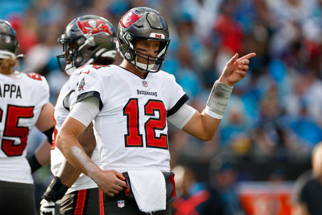 Which uniform combo are the Bucs wearing Sunday vs. the Panthers?