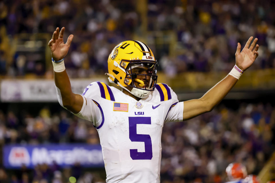 LSU quarterback Jayden Daniels (5) is one of four top Heisman contenders who have seemingly separated themselves from the pack. (AP Photo/Derick Hingle)