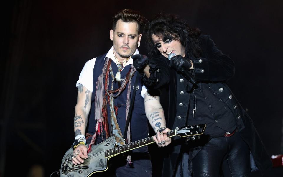 Hollywood Vampires