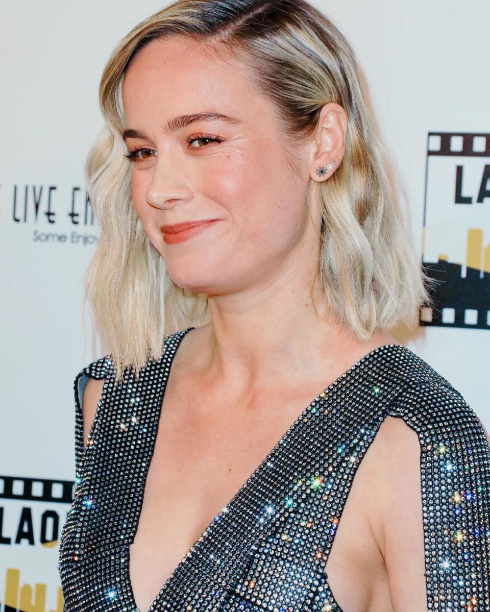 La mujer de 29 años mantuvo su apariencia con un maquillaje muy mesurado. Instagram @lovelybrielarson