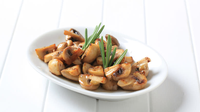 Cooked mushrooms in dish