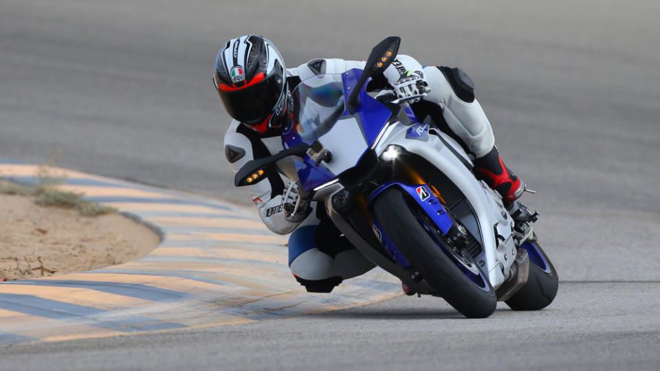 2015 Yamaha YZF-R1