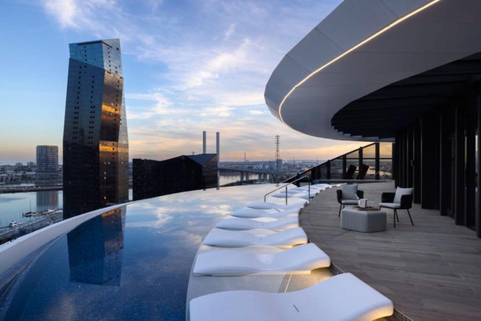 An infinity swimming pool is on the rooftop of the five-star Melbourne Marriott Hotel Docklands in Melbourne, Australia. Source: Marriott International.