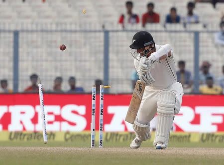 Cricket - India v New Zealand - Second Test cricket match - Eden Gardens, Kolkata, India - 03/10/2016. New Zealand's Bradley-John Watling is bowled. REUTERS/Rupak De Chowdhuri