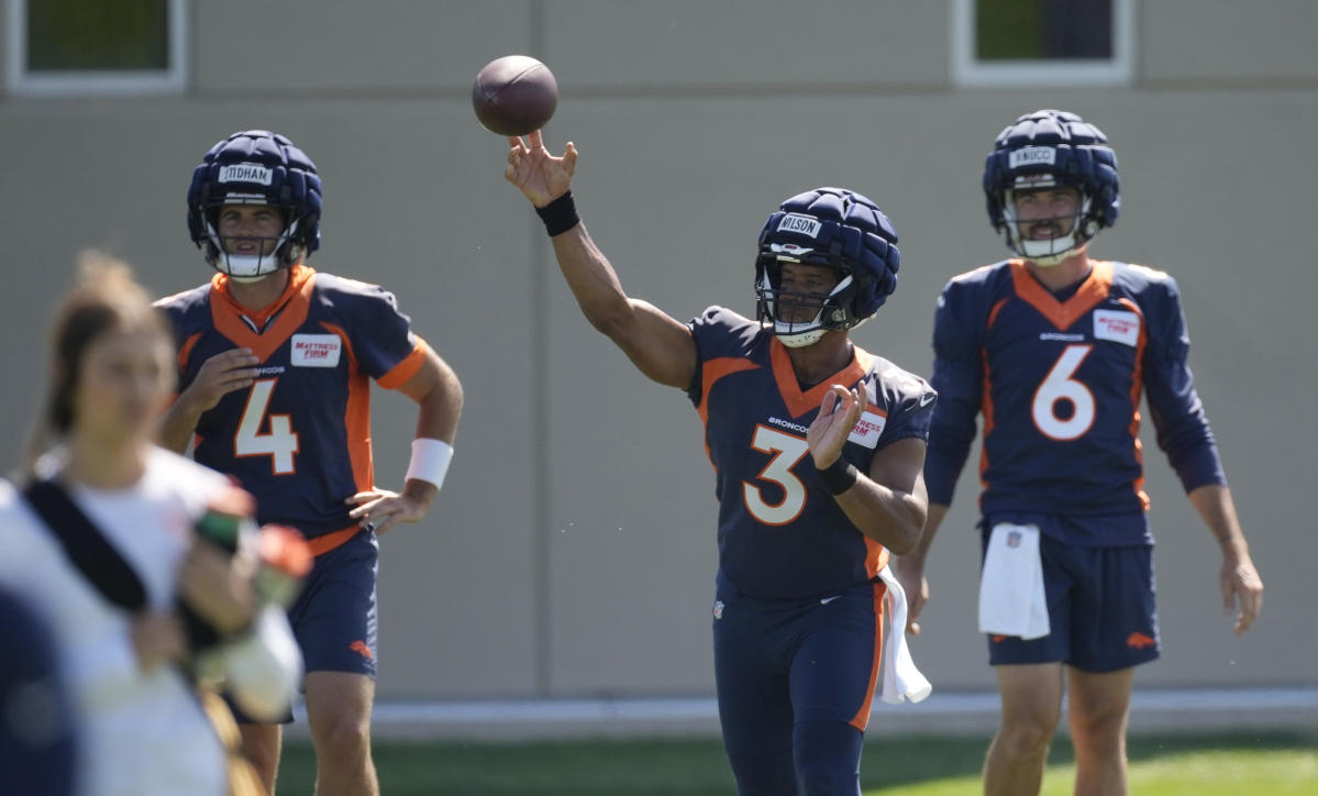 Payton: Broncos QB Ben DiNucci 'Someone We Want to Work With