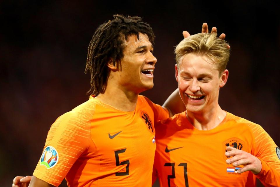 Double deal: Chelsea are closing in on Nathan Ake as Barcelona encourage Frenkie De Jong bid  (Getty Images)