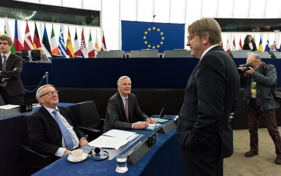 Guy Verhofstadt checks in with his chums - PATRICK SEEGER 