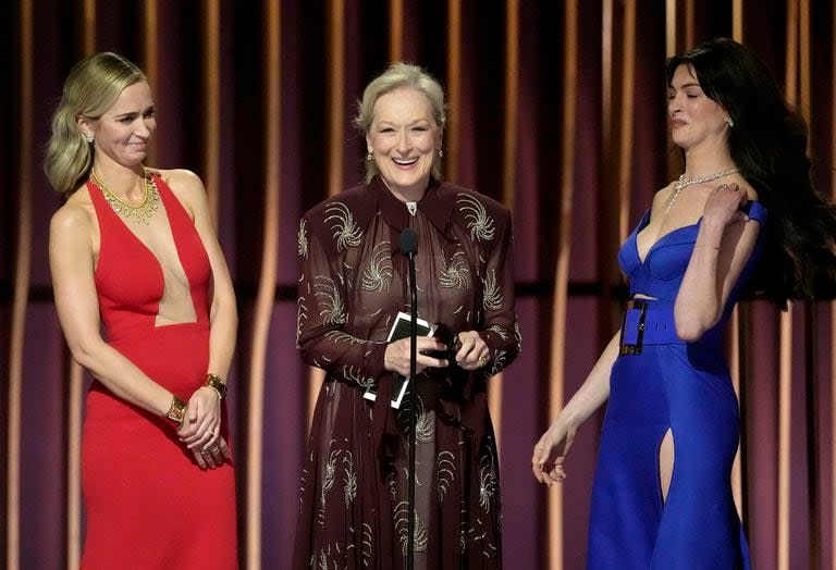 Emily Blunt, Meryl Streep y Anne Hathaway protagonizaron un pequeño reencuentro, a 18 años del estreno de la icónica El diablo viste a la moda