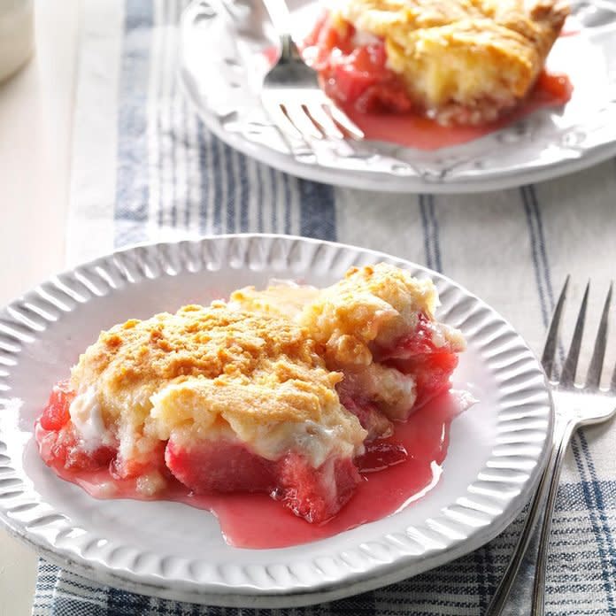 Rhubarb Mallow Cobbler