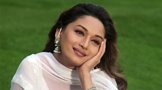 Madhuri Dixit: This Bollywood Diva was offered a role in a untitled Hollywood movie in a cameo which was a dream sequence in the film.It was about  the journey of an American girl who aspires to become a Bollywood heroine. Despite being offered a hefty sum she had to let go of the role as she was not interested in a cameo.