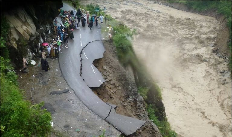 印度天災頻繁，急需更準確的天氣預報技術。(Photo by Diariocritico de Venezuela on Flickr used under Creative Commons license)