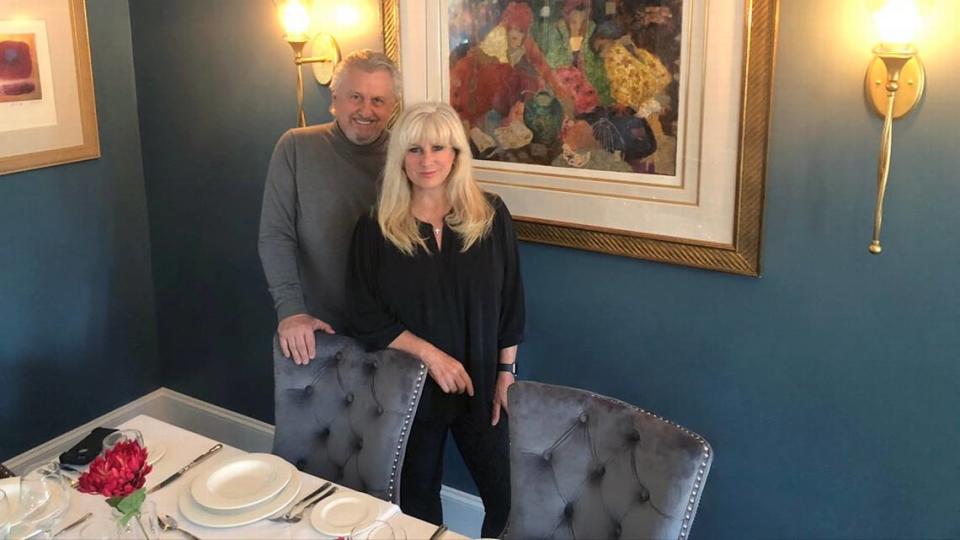 Bradenton restaurateurs and philanthropists Amanda and John Horne, owners of four Anna Maria Oyster Bar restaurants, have acquired the “Grande Dame” of Sarasota restaurants, Cafe L’Europe on St. Armand’s Circle. Shown above are the sellers, Julie and Ron Milton.